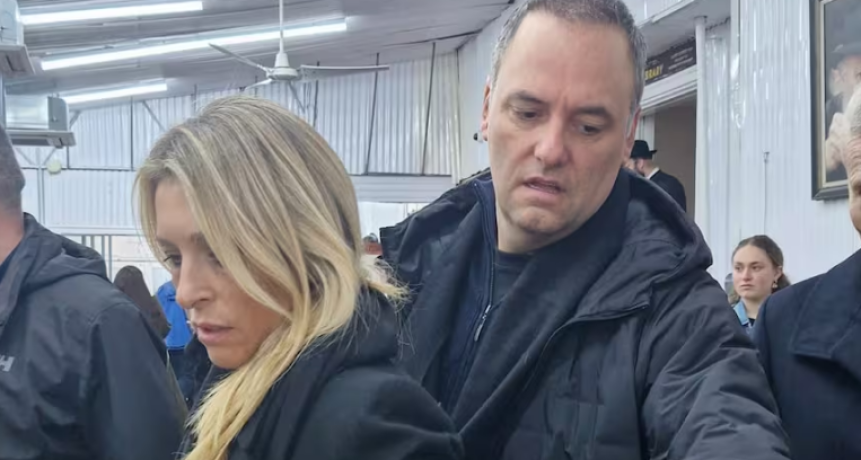 Adorni sobre el viaje de su mujer en el avi&oacute;n presidencial: 