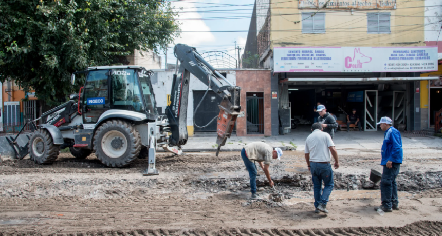Reconstruyen el pavimento en una esquina clave de Villa Alem