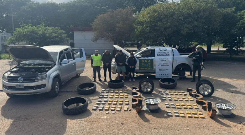 Cayó banda narco: un tucumano y dos santiagueños detenidos y 50 kilos de cocaína decomisados