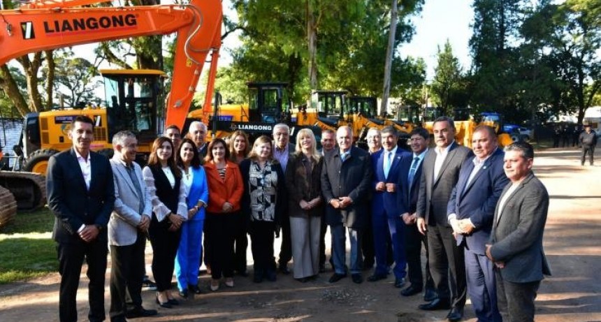 El Consorcio Metropolitano presentó las nuevas maquinarias adquiridas