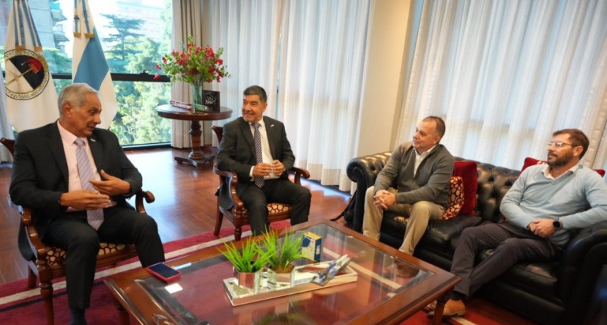 ACEVEDO Y REPRESENTANTES DE CITROMAX DIALOGARON SOBRE PROYECTOS DE ENERGÍA RENOVABLE
