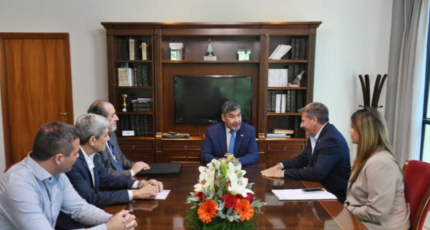 ACEVEDO Y AUTORIDADES DE LA CAJA DE PROFESIONALES ANALIZARON PROPUESTAS DE ACTUALIZACIÓN NORMATIVA
