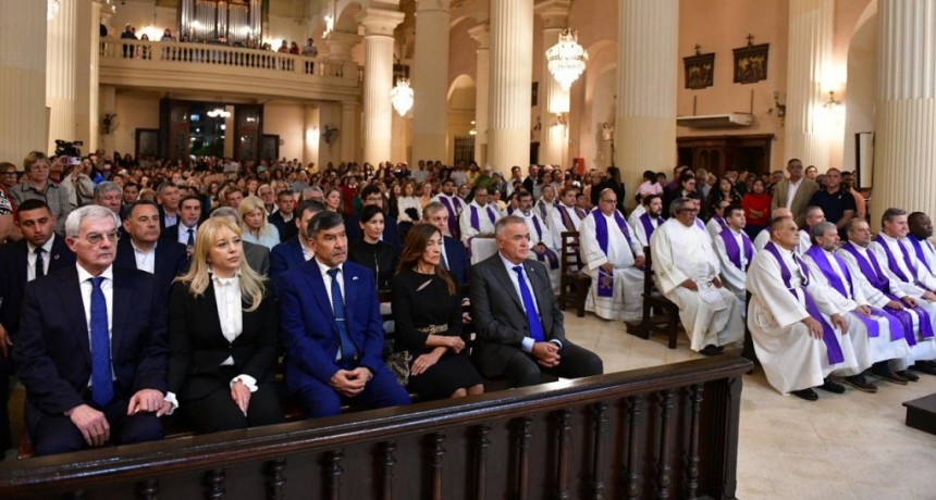 Jaldo participó de la misa en memoria del Papa Francisco