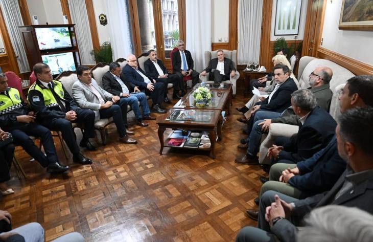 El Gobernador encabez&oacute; una reuni&oacute;n del Comit&eacute; de Emergencia