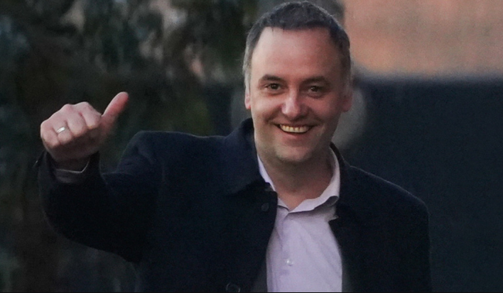 Cu&aacute;nto cost&oacute; y qui&eacute;n pago: los detalles del viaje a Nueva York de Adorni con su esposa