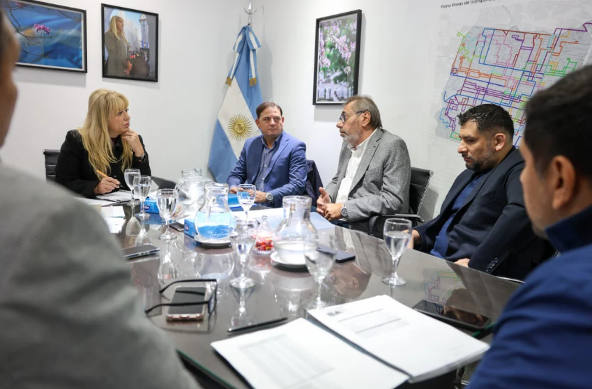 Rossana Chahla busca garantizar el servicio de transporte p&uacute;blico urbano
