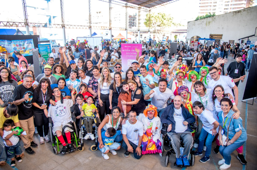 La Expo Todos Somos Capaces reuni&oacute; a un centenar de emprendedores con discapacidad e instituciones que impulsan una ciudad m&aacute;s inclusiva