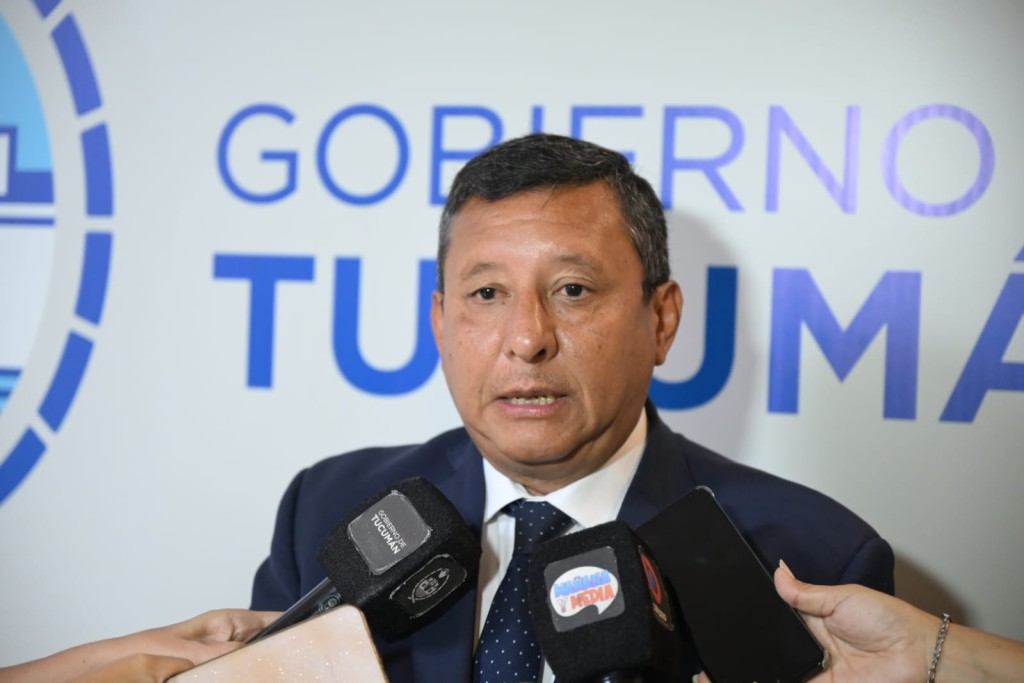 Monteros asegur&oacute; que no otorg&oacute; cargos a familiares en ning&uacute;n momento de su gesti&oacute;n