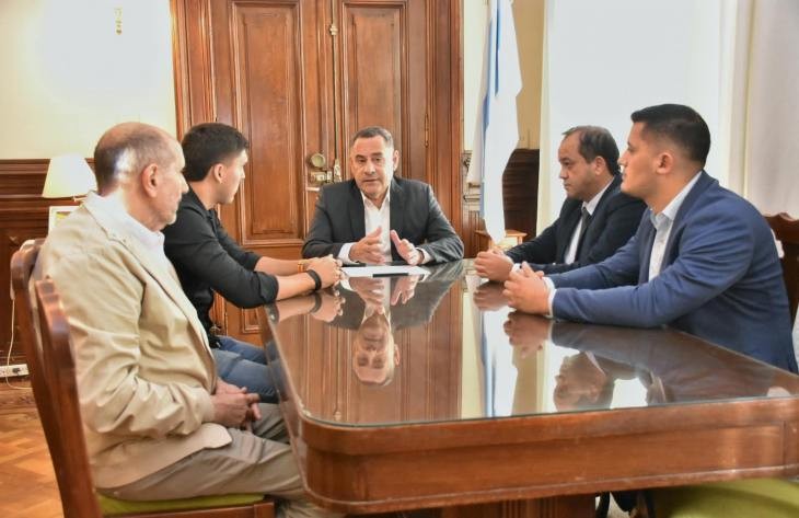 La Provincia impulsa la reactivaci&oacute;n de una f&aacute;brica en Concepci&oacute;n