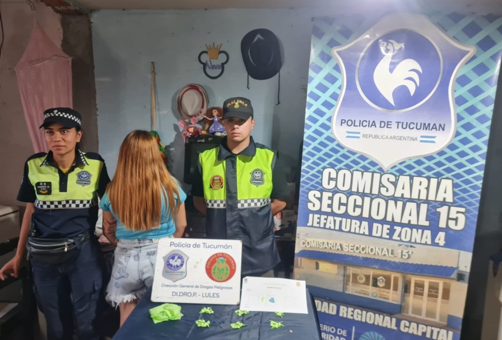 Allanaron una vivienda y secuestraron coca&iacute;na en el barrio 143 Viviendas