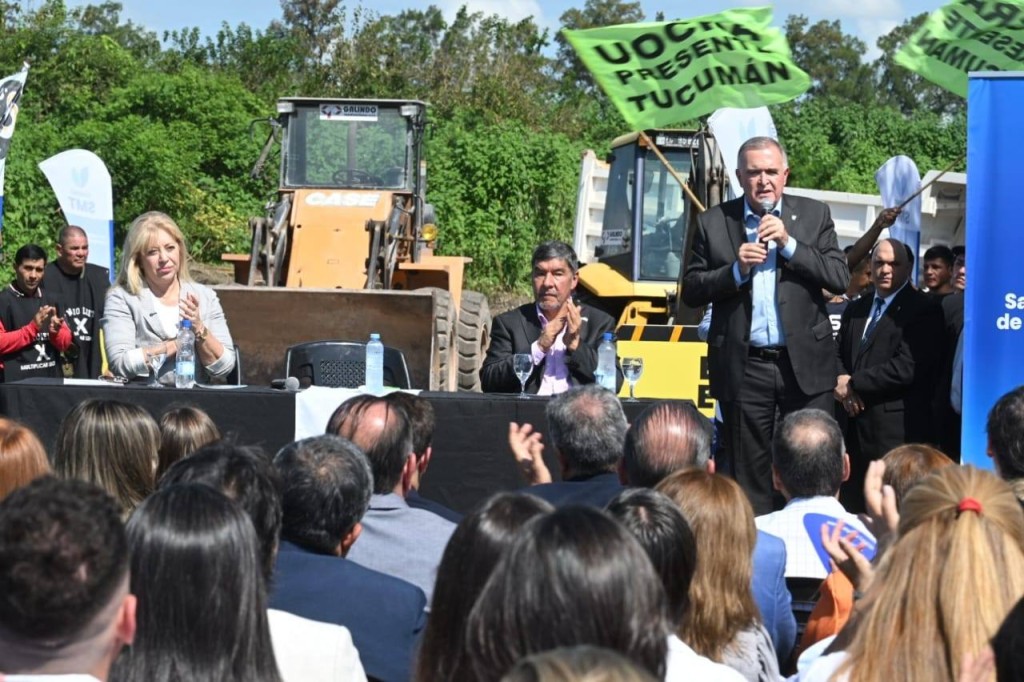 Jaldo y Chahla inician obra de desag&uuml;es por m&aacute;s de $1400 millones en el Barrio 360 Viviendas