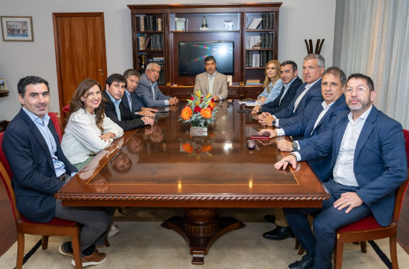 Acevedo reunio? a presidentes de bloque para fortalecer la agenda legislativa