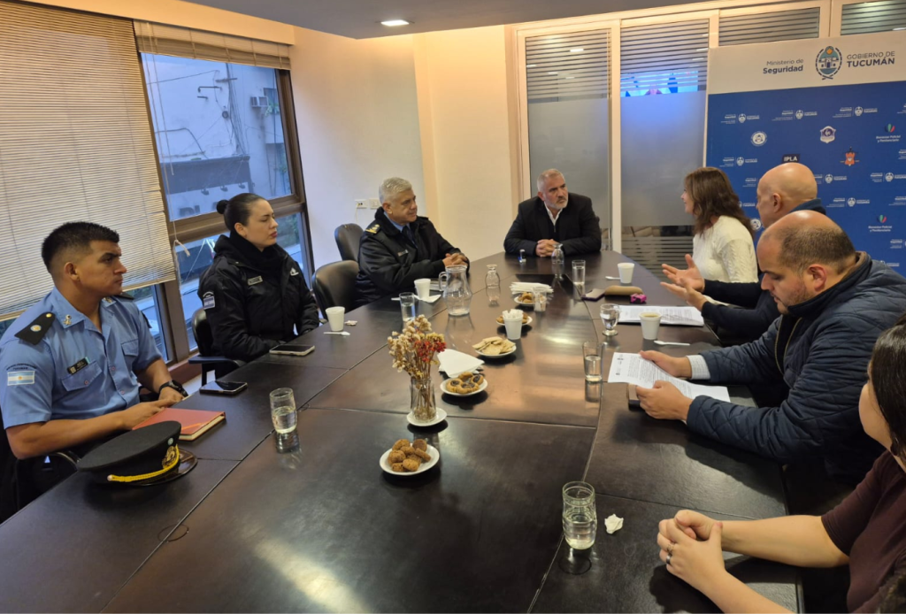 El Servicio Penitenciario y la Facultad de Psicolog&iacute;a firman un acuerdo de colaboraci&oacute;n