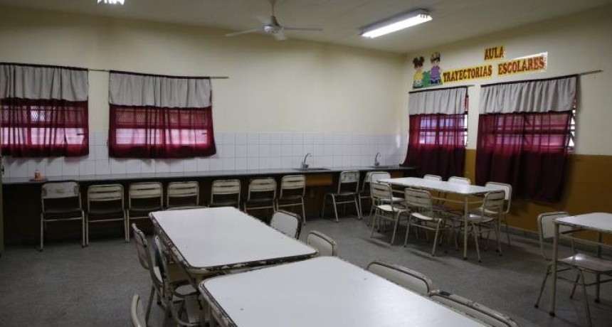Educaci&oacute;n suspende las clases en 96 escuelas tras el temporal