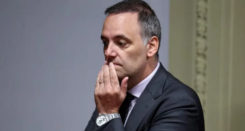 Manuel Adorni recibi&oacute; US$100 mil de otras dos mujeres por la hipoteca de un departamento 