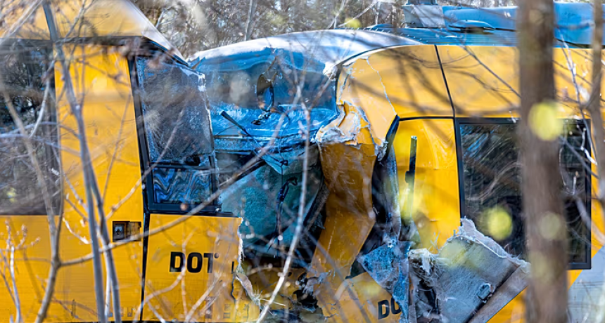 Choque frontal de trenes en Dinamarca deja al menos 17 heridos