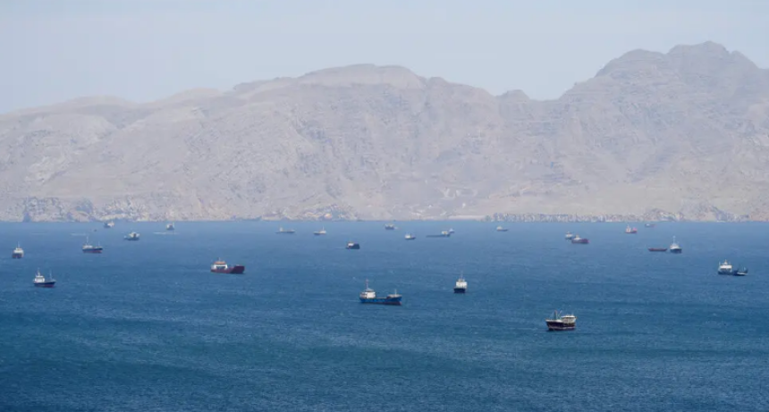 Trump no est&aacute; satisfecho con el plan de Ir&aacute;n para reabrir el estrecho de Ormuz