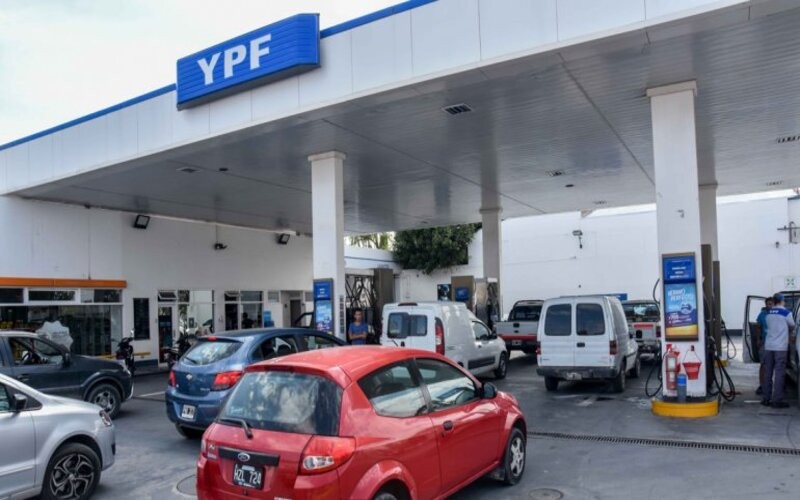 YPF aumenta un 1,5% el precio de sus combustibles