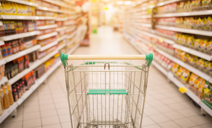 Caída del consumo: El 41,7% de las ventas en supermercados en marzo se abonaron con tarjeta 
