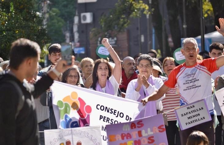 Jornada de concientización bajo el lema “Más zapatillas, menos pastillas”