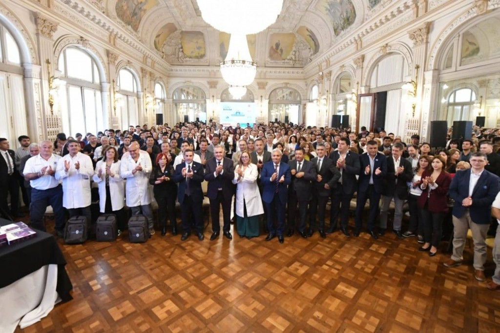 Jaldo presentó el primer Hospital Público Virtual de la Argentina