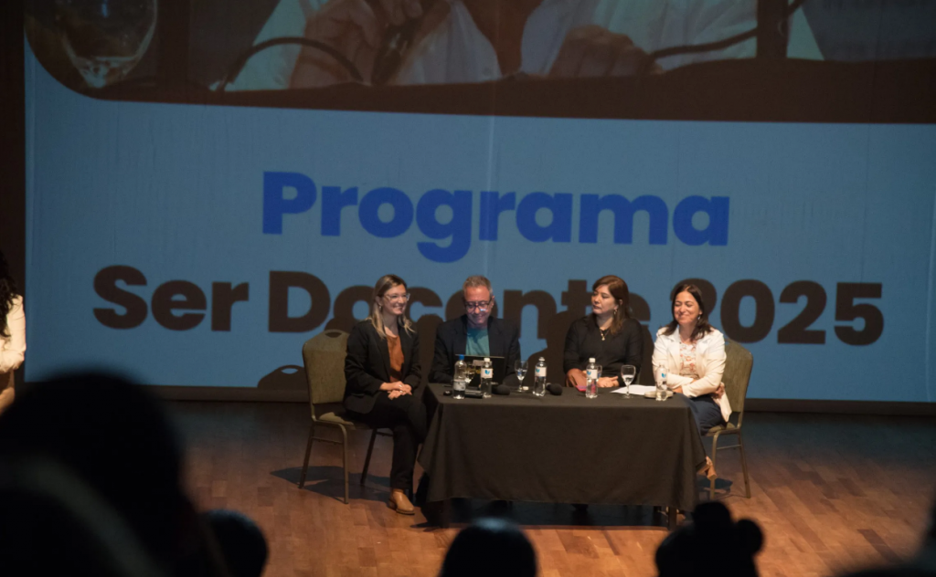 Ser Docente: arrancó el ciclo 2025 del programa municipal de capacitación para educadores tucumanos