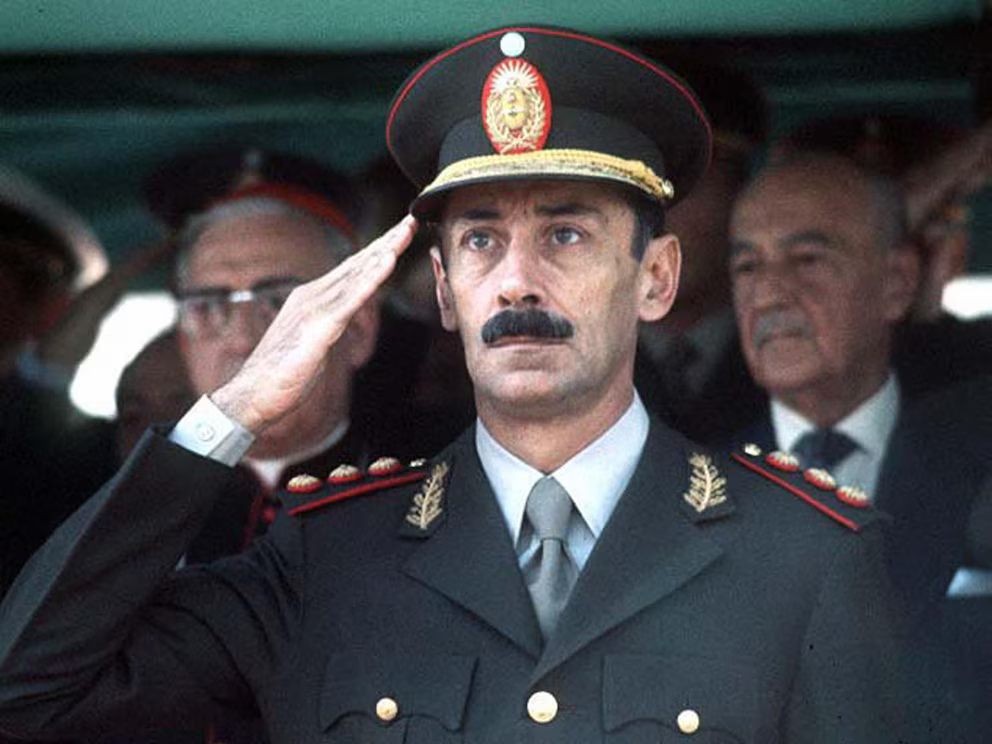 Hoy hace 12 años que  murió el dictador Jorge Rafael Videla 
