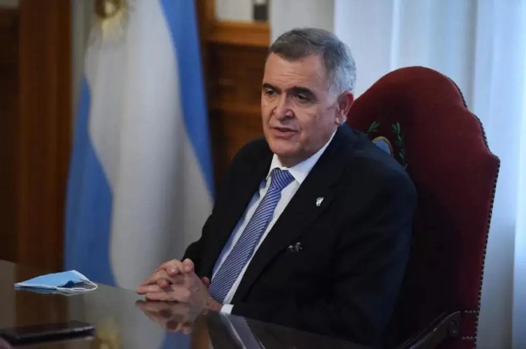 El gobernador Jaldo viajó a Buenos Aires para tratar temas claves para Tucumán