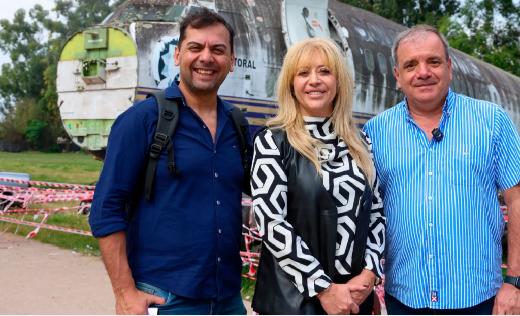 Proyectan remodelar un imponente Boeing 737 para convertirlo en un local de esparcimiento único en la ciudad