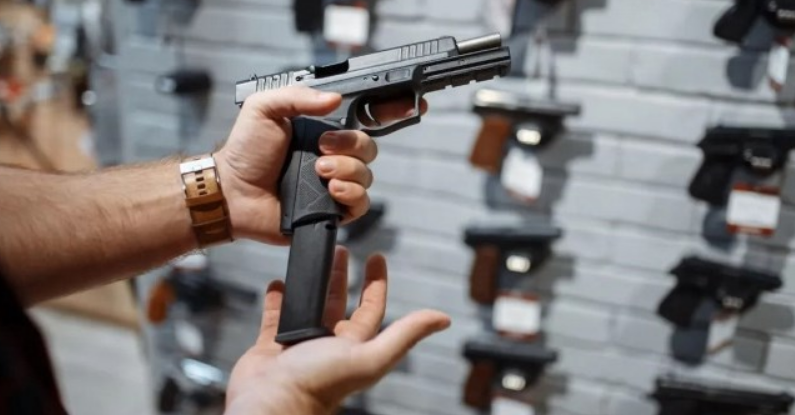 Armas: el Gobierno implementó el trámite digital para acceder al permiso de tenencia