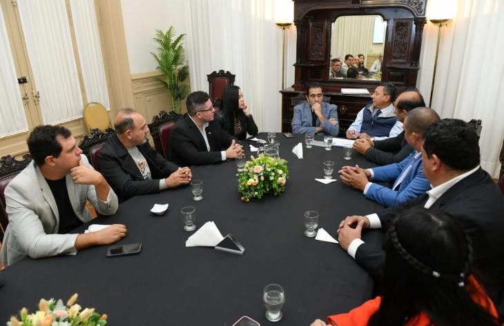 Mansilla y Monteros recibieron a legisladores del PJ del Este tucumano