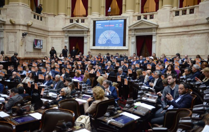 Jubilados: se cayó la sesión en Diputados y el oficialismo celebró 