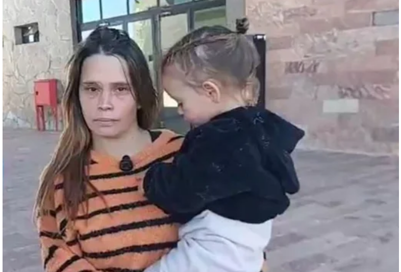 Una mujer recibió por error más de $500 millones, ahora la Justicia le exige una fianza de $30 millones