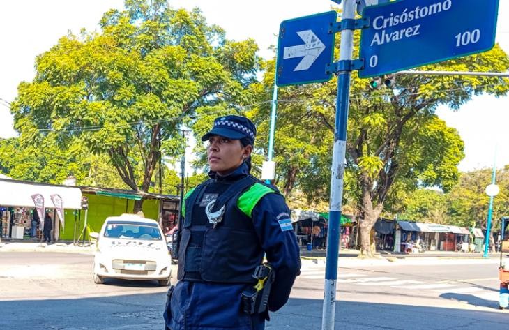 La policía ya utiliza el armamento de baja letalidad para patrullar las calles