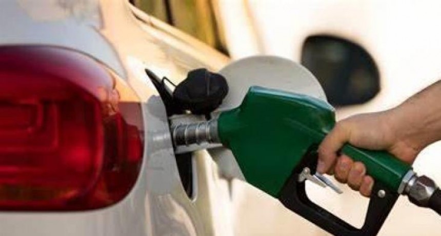 El Gobierno publica nuevos precios del bioetanol para su mezcla con nafta