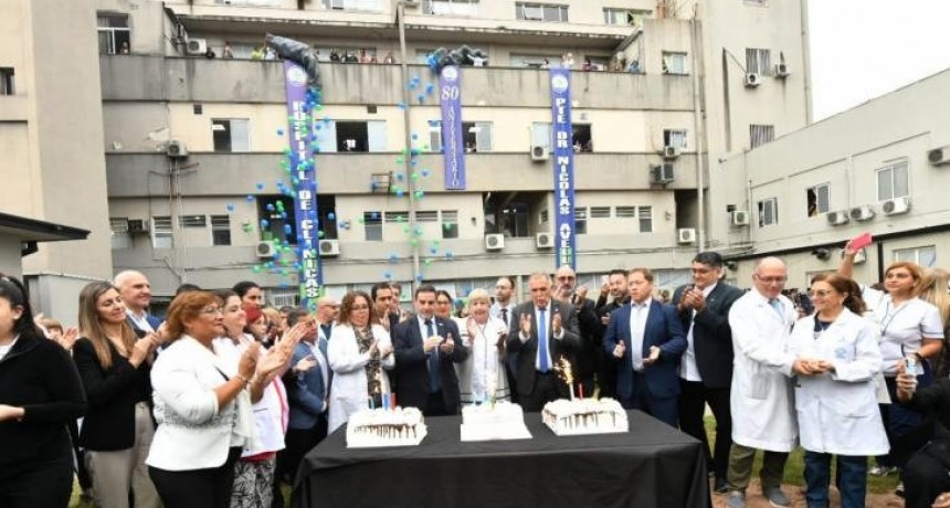 El Gobernador encabezó el acto por los 80 años del hospital Avellaneda