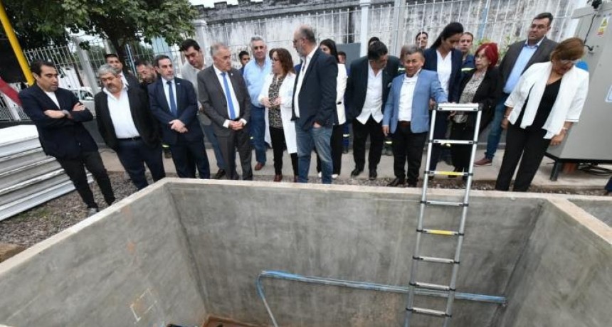 Inauguran el primer pozo de agua subterráneo y antivandálico