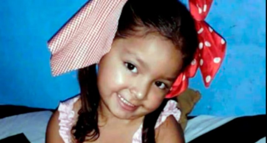 Perpetua para la madre y falso pastor evangélico, por la muerte de una nena de cuatro años 