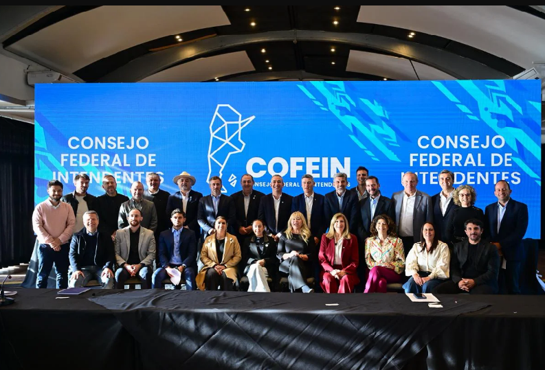 COFEIN: Intendentes de todo el pa&iacute;s profundizan el reclamo por m&aacute;s fondos y cuestionan el ajuste nacional