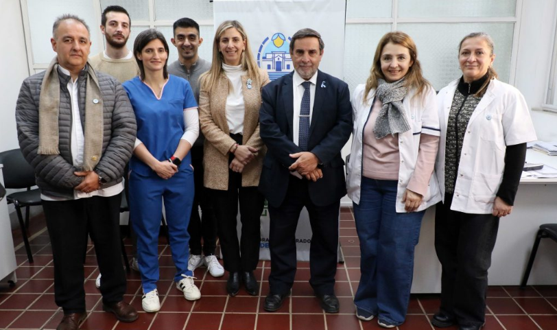Salud supervis&oacute; la producci&oacute;n de Oseltamivir en la Farmacia Oficial y destac&oacute; su rol clave ante el aumento de casos de gripe A