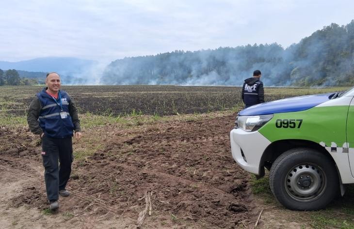 Advertencia: "Quemar pastizales es un delito que est&aacute; previsto en el C&oacute;digo Penal"