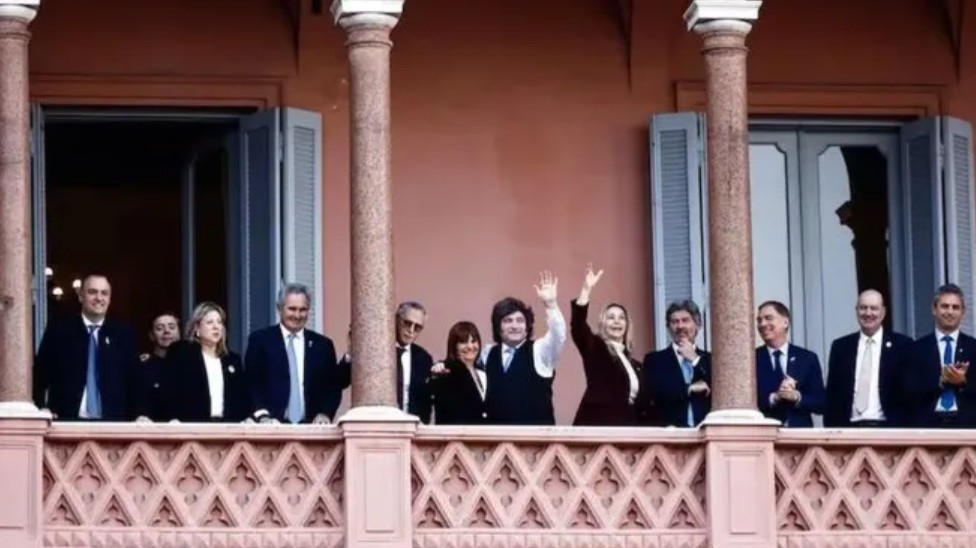 Javier Milei encabez&oacute; una nueva reuni&oacute;n de gabinete tras el Tedeum
