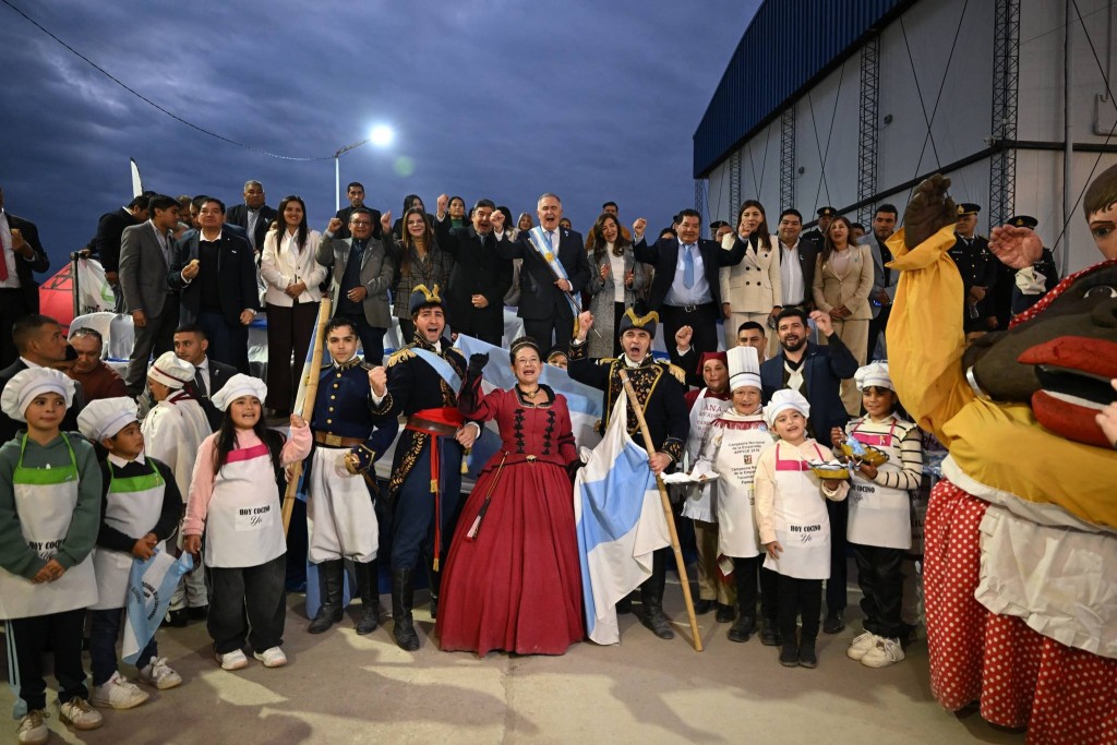 Jaldo encabez&oacute; el acto del 25 de Mayo en Famaill&aacute; y destac&oacute; la unidad