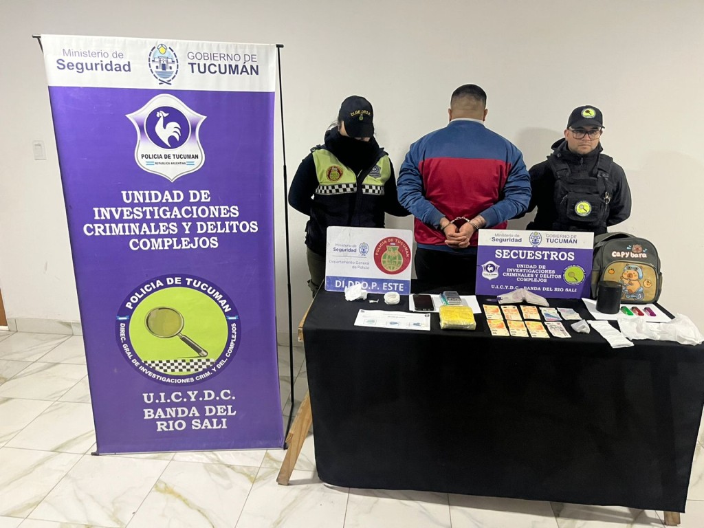 Ruta Nacional 9: Detienen al conductor de un auto y secuestran un equivalente a 10.000 dosis de coca&iacute;na
