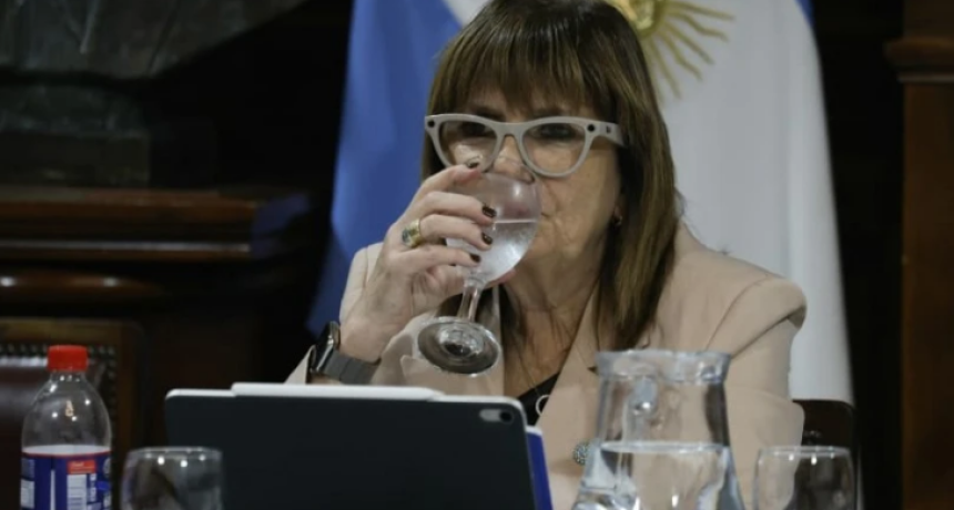 A Bullrich se le complica el apoyo de los aliados en el Senado para los pliegos de los jueces por el efecto Adorni