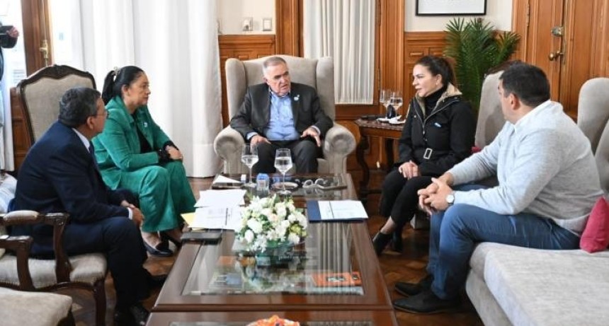 El Gobernador recibi&oacute; a las diputadas Medina y Fern&aacute;ndez