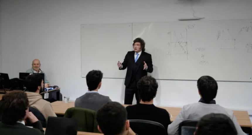 Los docentes de la Universidad de San Andr&eacute;s emitieron un comunicado tras la disertaci&oacute;n de Javier Milei