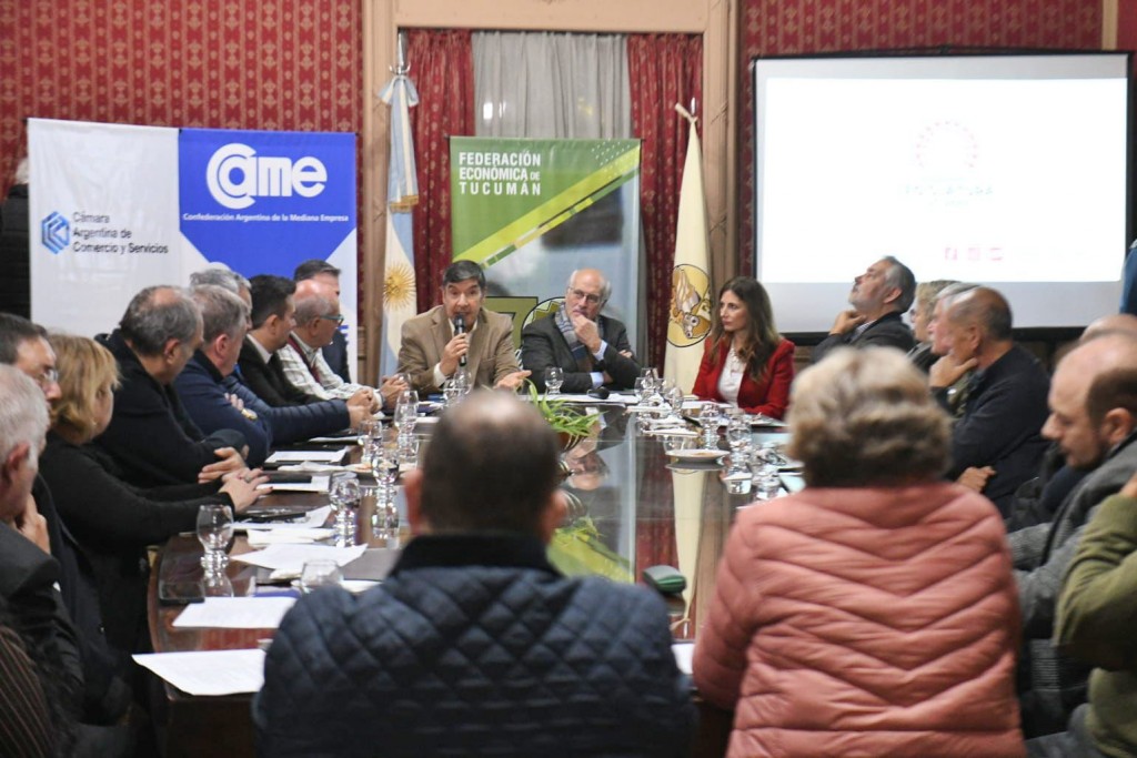 La Legislatura presentó los avances del Digesto Jurídico ante empresarios tucumanos