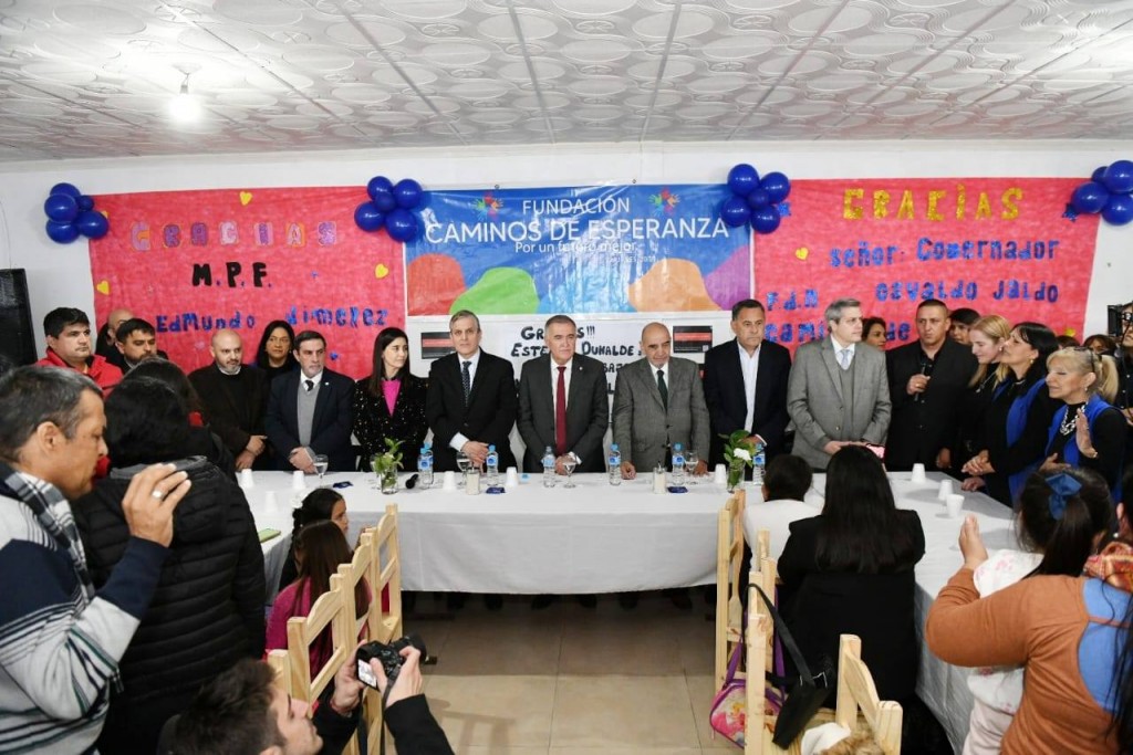 El Gobernador inauguró el Hogar Nuevo Nacimiento para recuperar a jóvenes de las adicciones