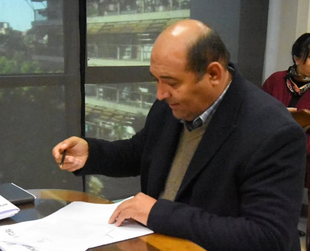 Roberto Moreno fue designado presidente de la Comisión de Asuntos Municipales y Comunales